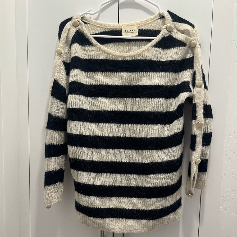 Sezane Navy and Cream Buttoned Knit Top